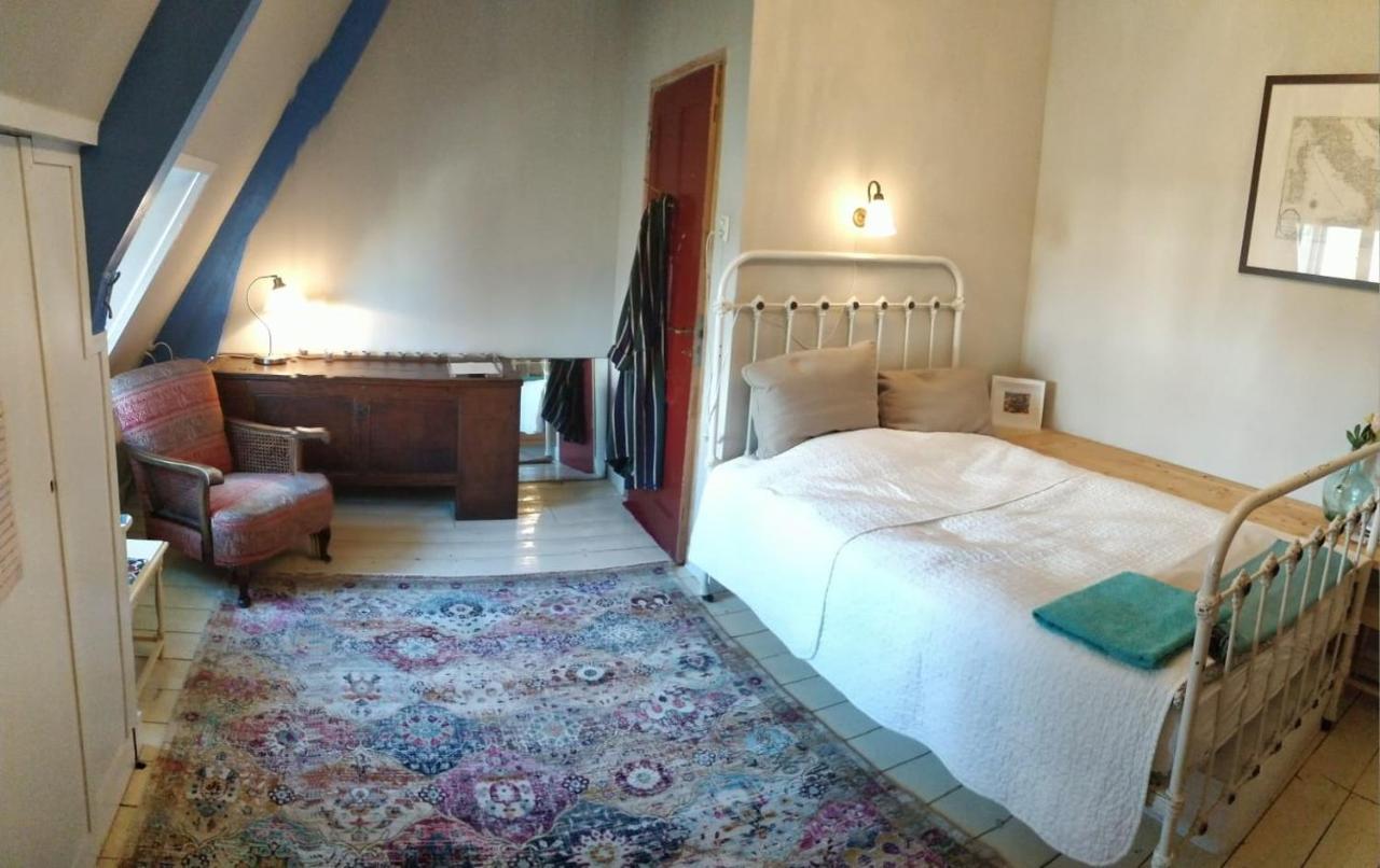 Hidden Pearl Family Bed & Breakfast *